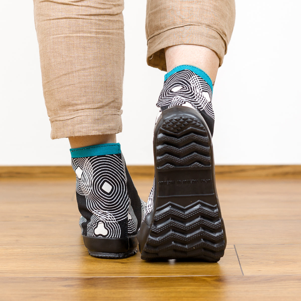 tabi shoes