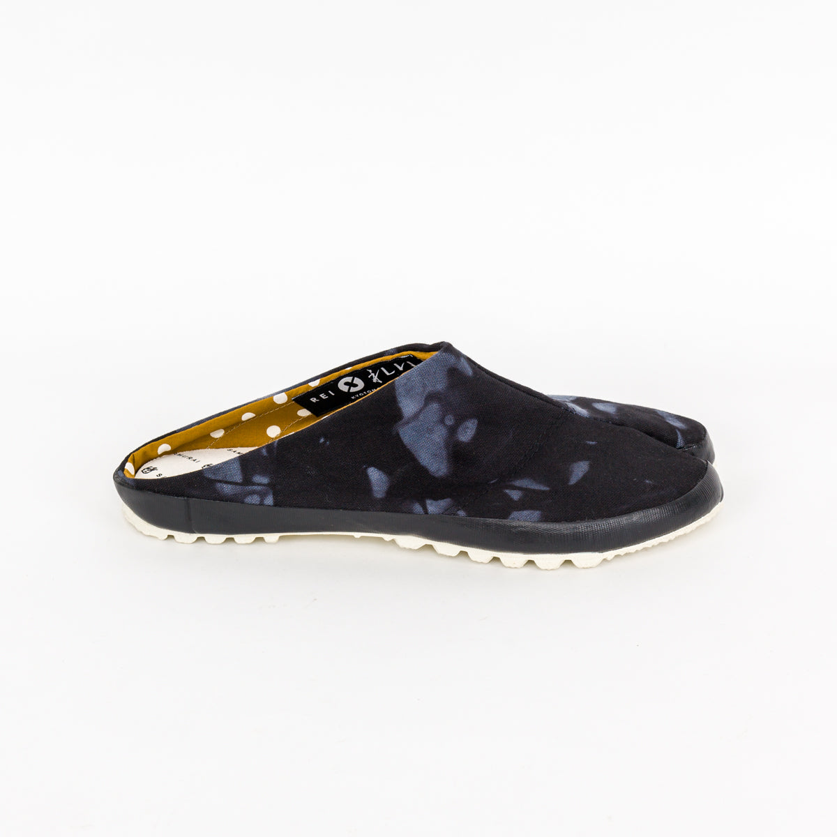 Japanese Tabi Sandals - Kyo Montsuki Kagozome Shikkoku / Japanese jika tabi, shoes, sneakers, Men's, Women's