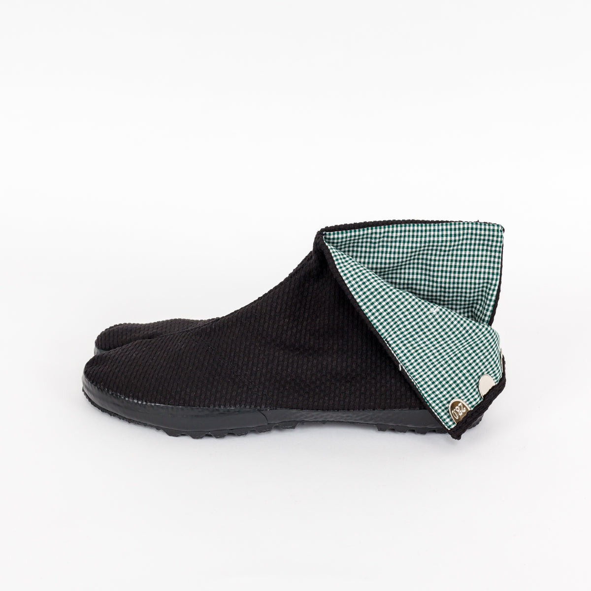 tabi shoes