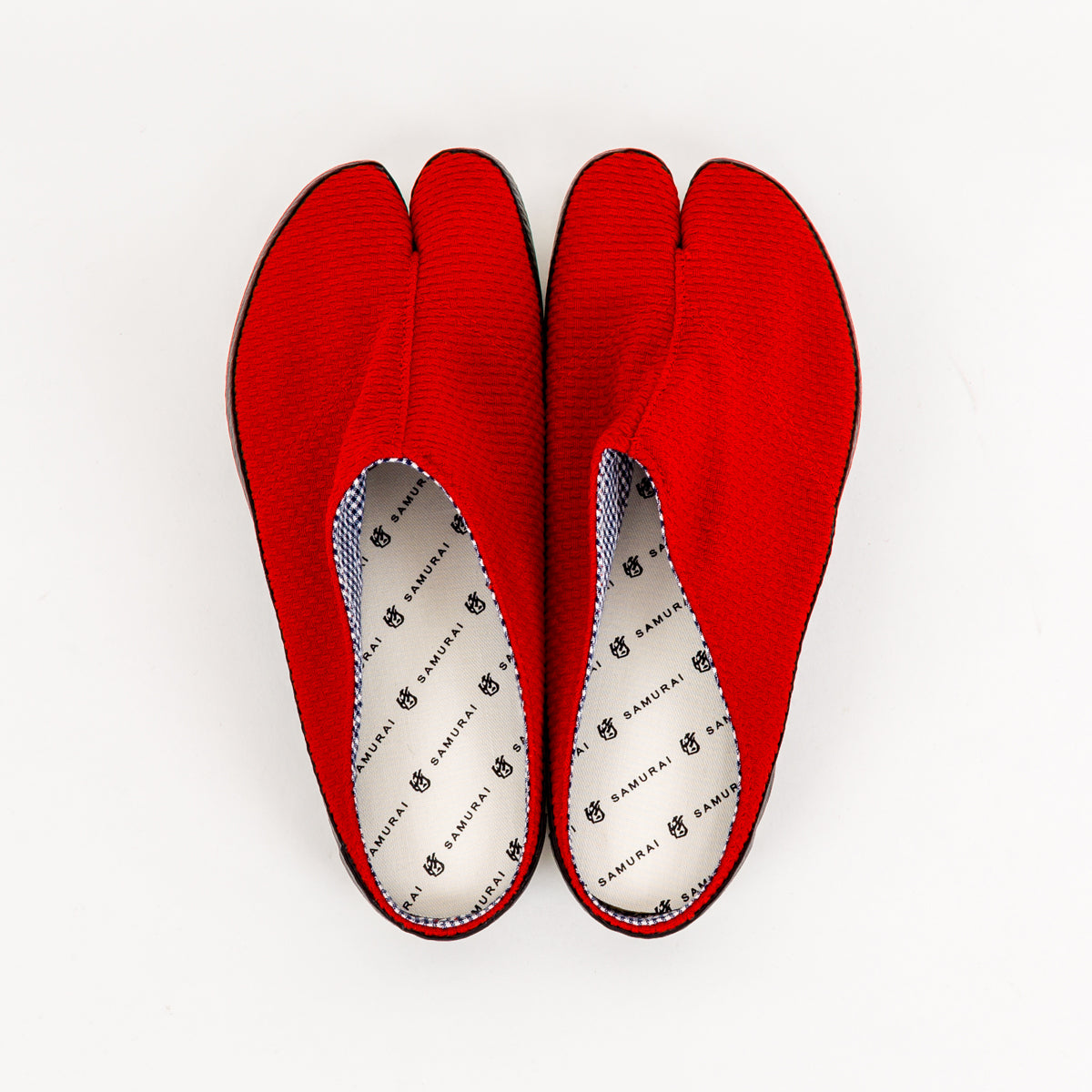 Tabi sandals