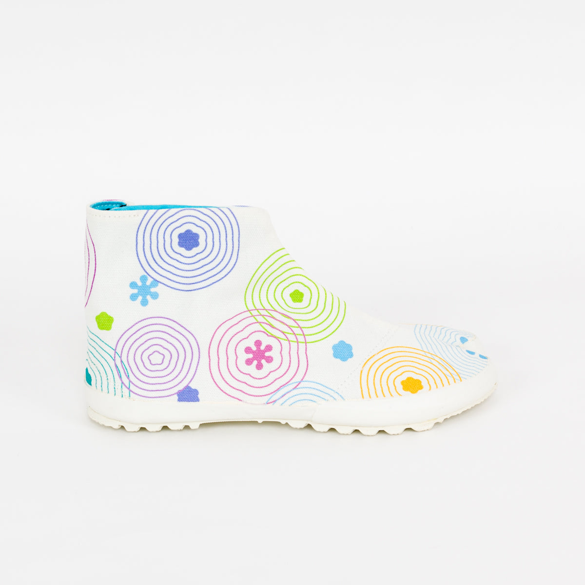 tabi shoes
