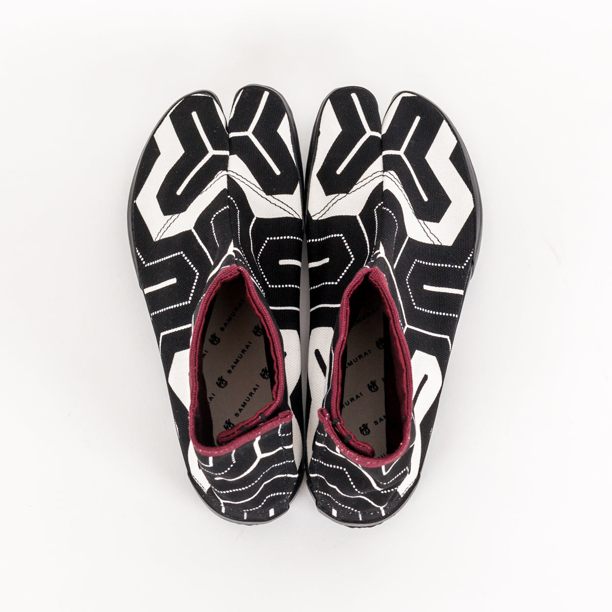 tabi shoes