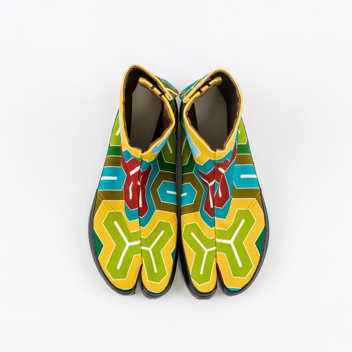 tabi shoes