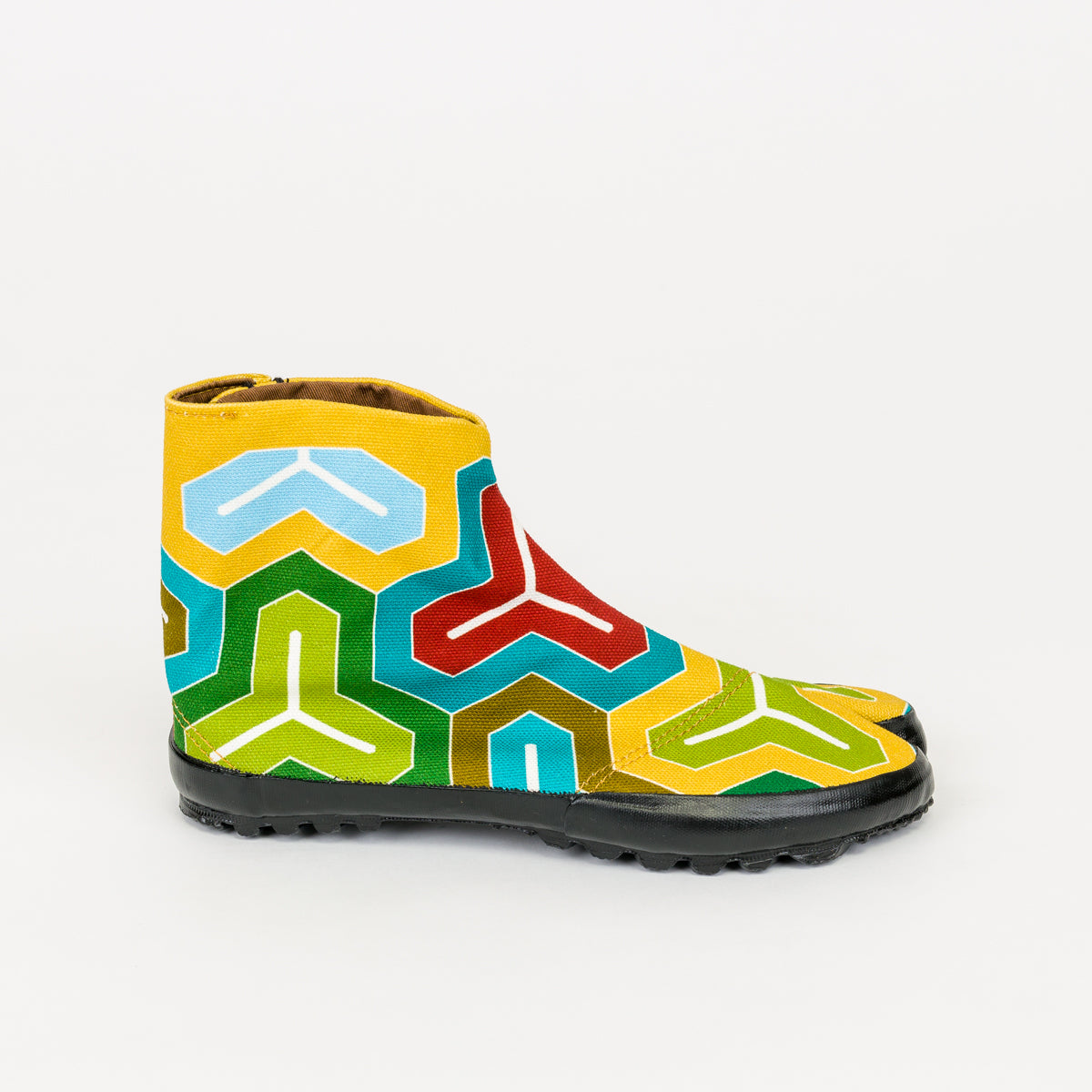tabi shoes