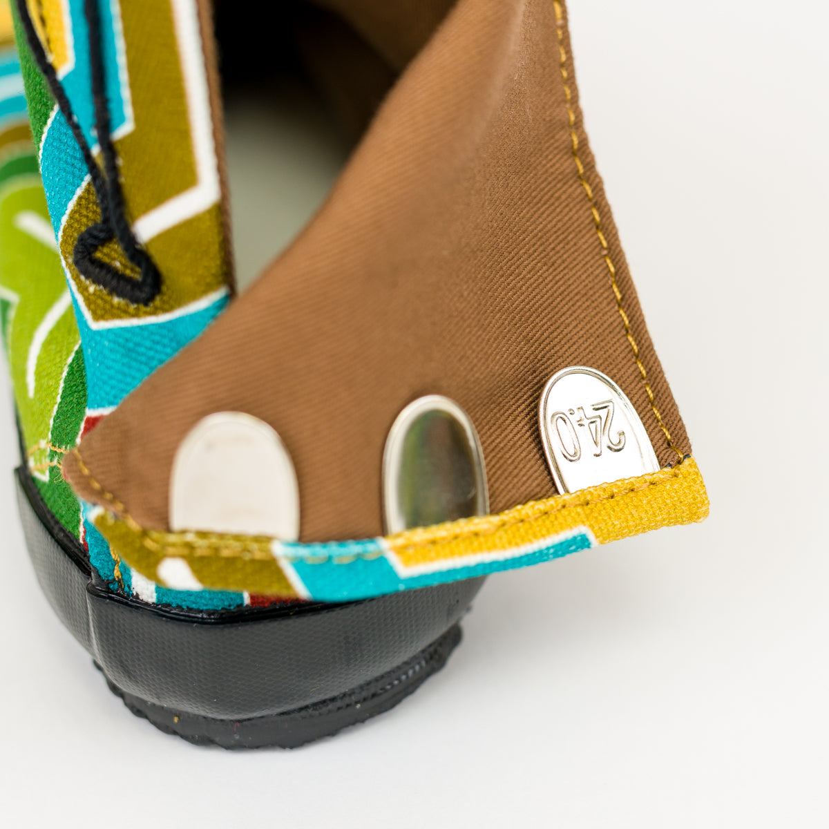 tabi shoes