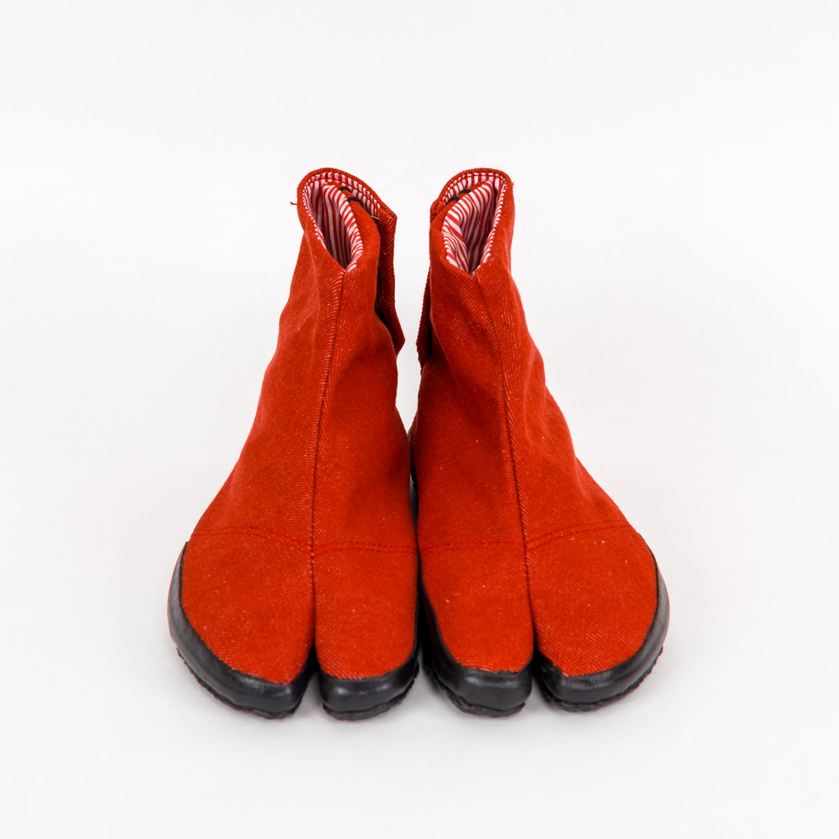 tabi shoes