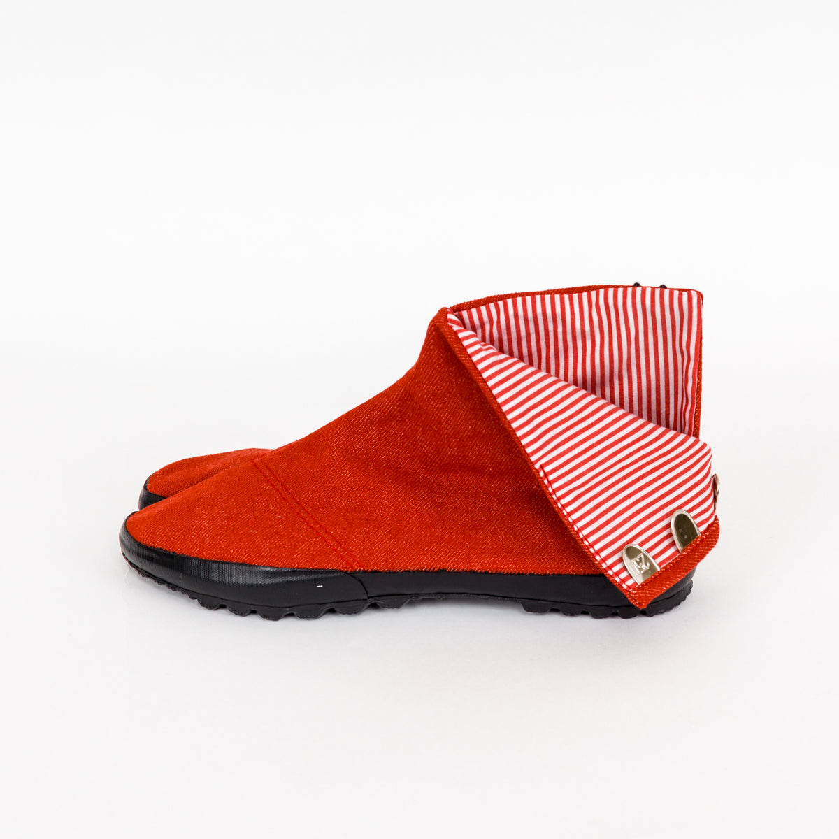 tabi shoes