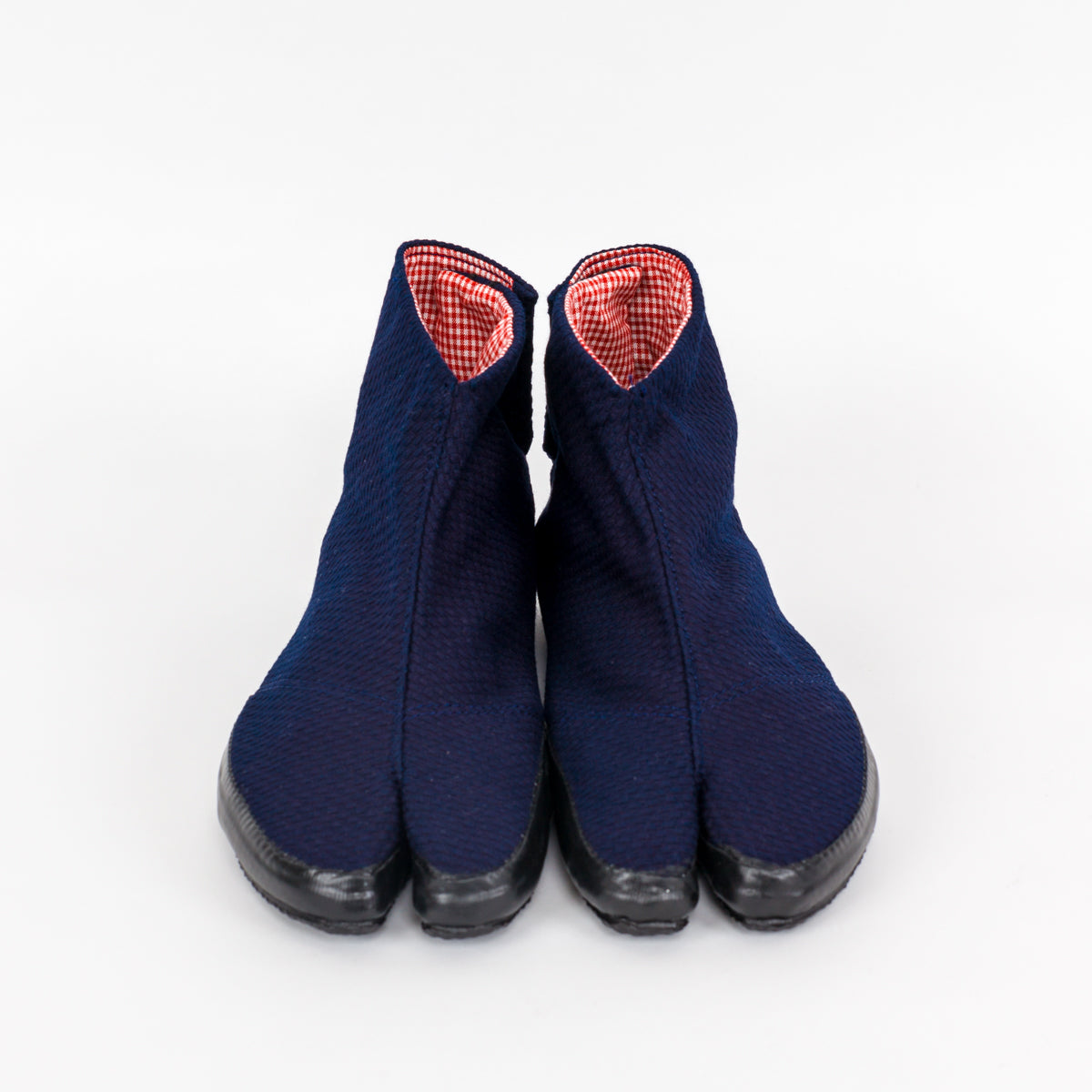 tabi shoes