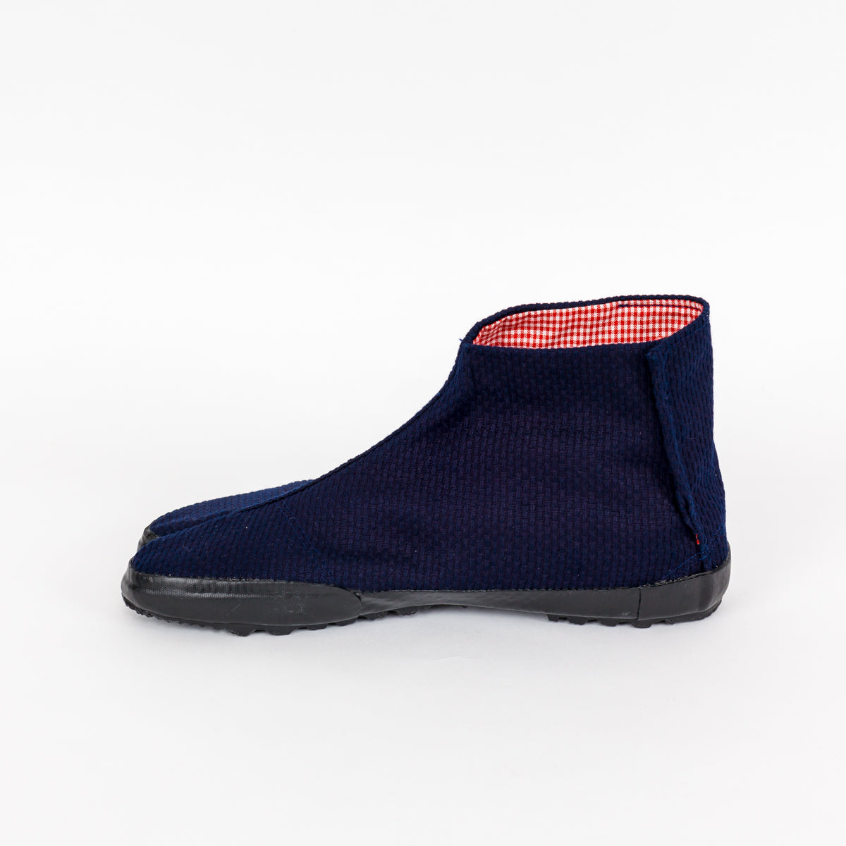tabi shoes