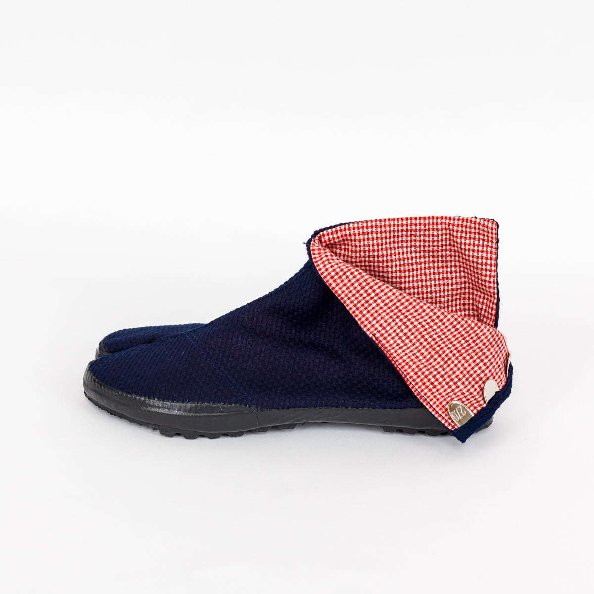 tabi shoes