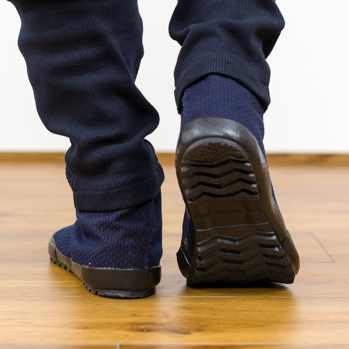 tabi shoes