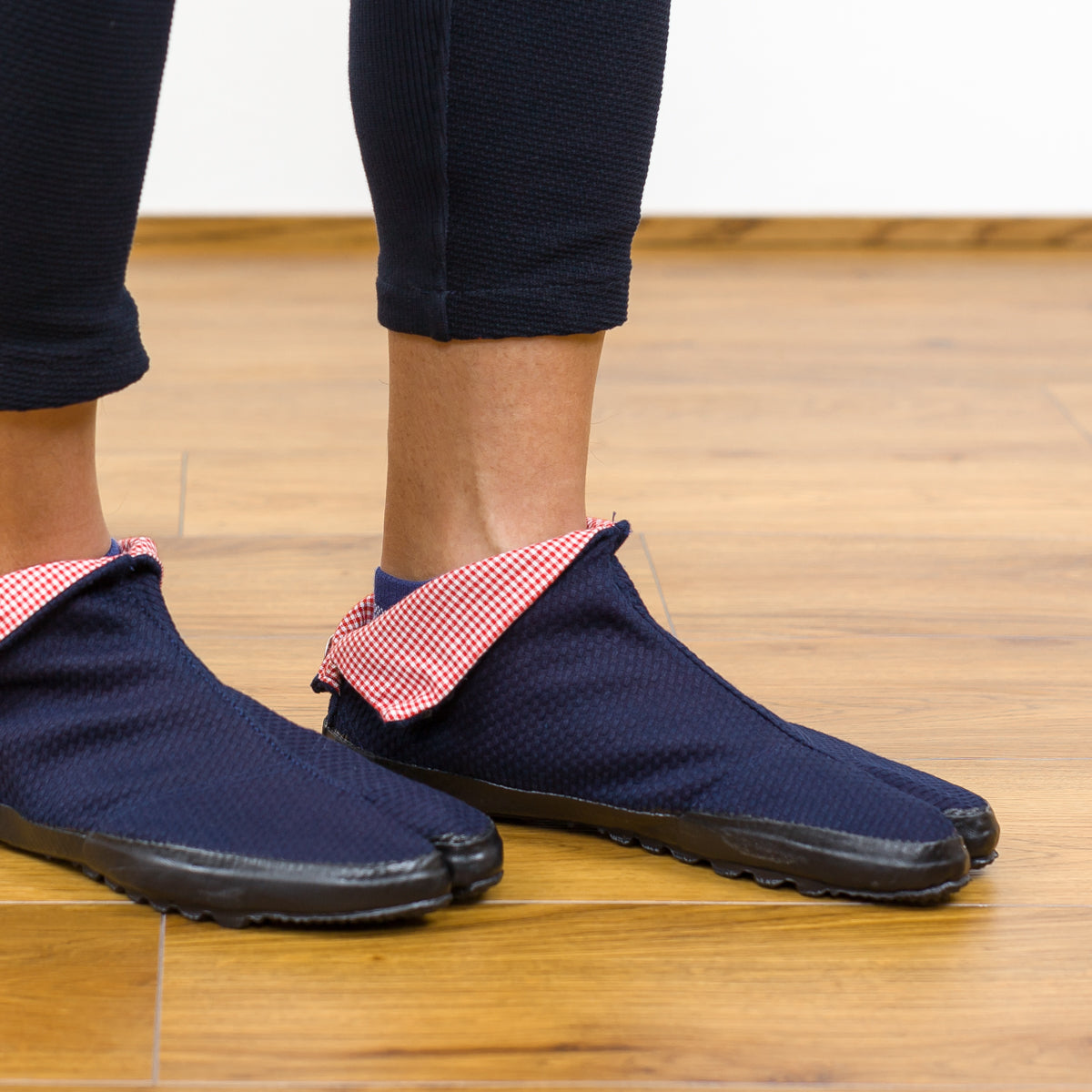 tabi shoes