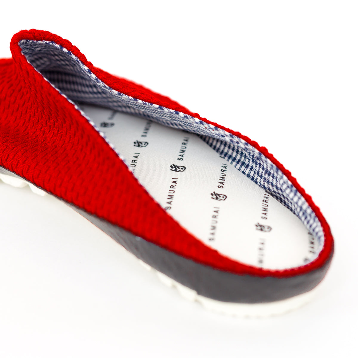 Tabi sandals